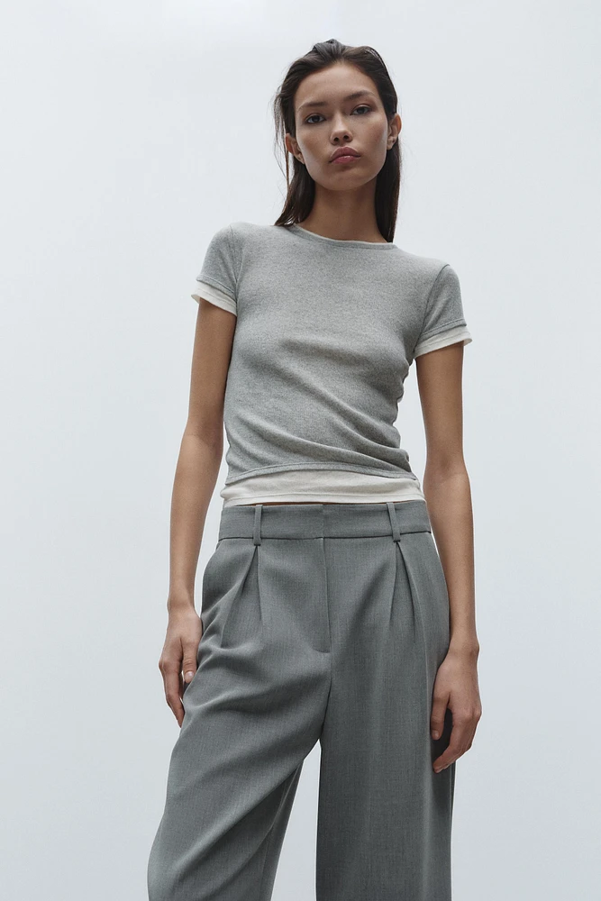 PLEATED CHINO PANTS