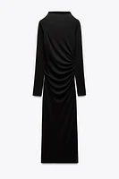 ROBE DRAPÉE À DOS NU