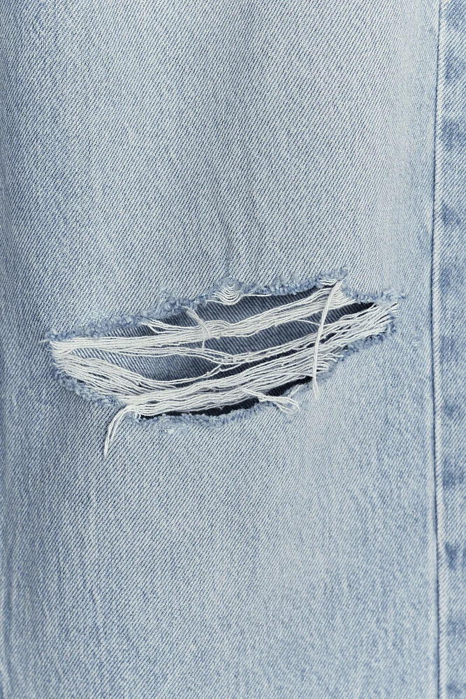 HIGH-WAIST RIPPED MOM FIT JEANS