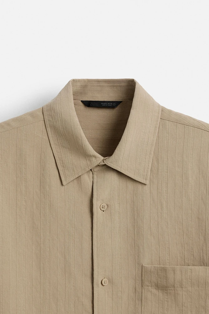FLOWY POCKET SHIRT