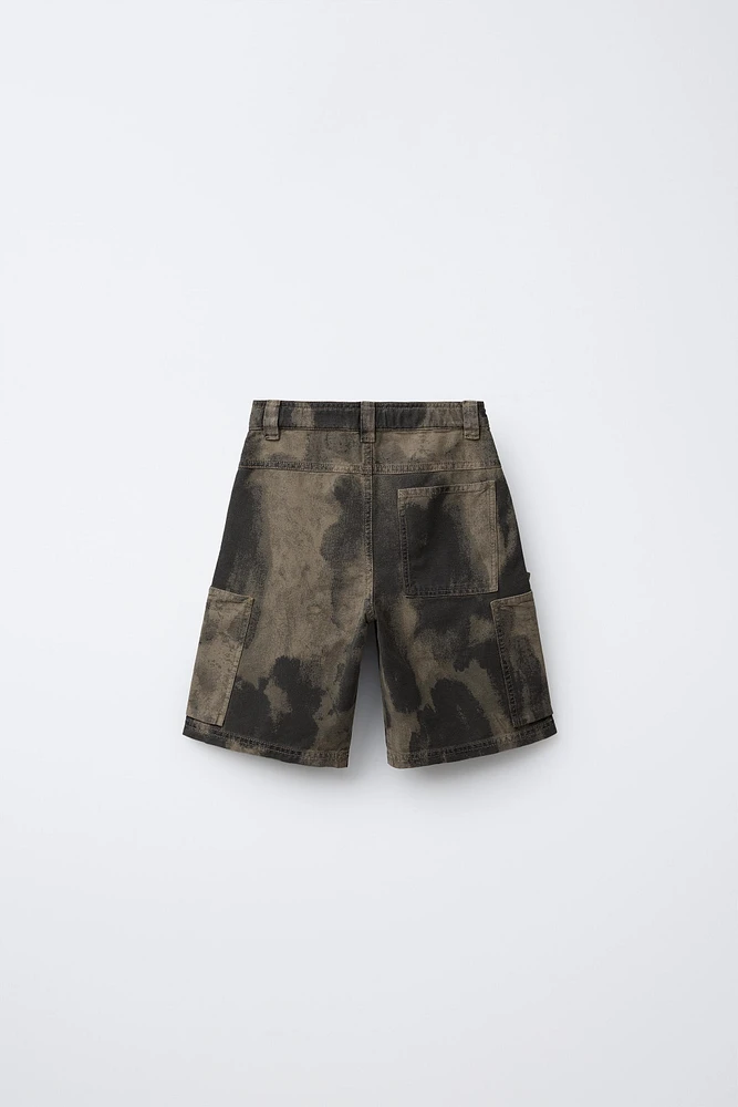 SPOTTED PRINT SHORTS