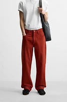 RELAXED FIT JEANS