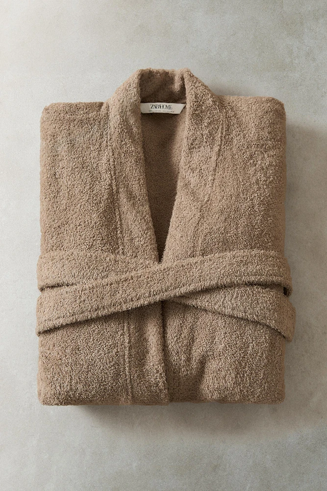 PREMIUM COTTON BATHROBE (420 GXM²)