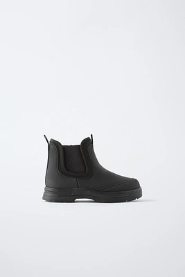 BOTTE CAOUTCHOUTÉE