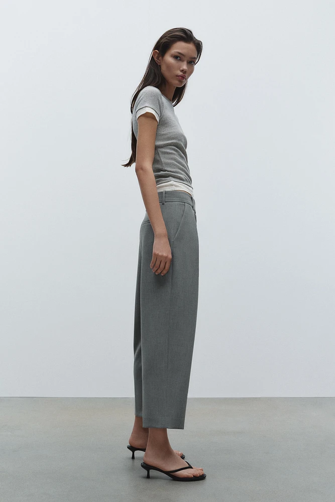 PLEATED CHINO PANTS
