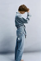HI-RISE RIPPED MOM FIT JEANS