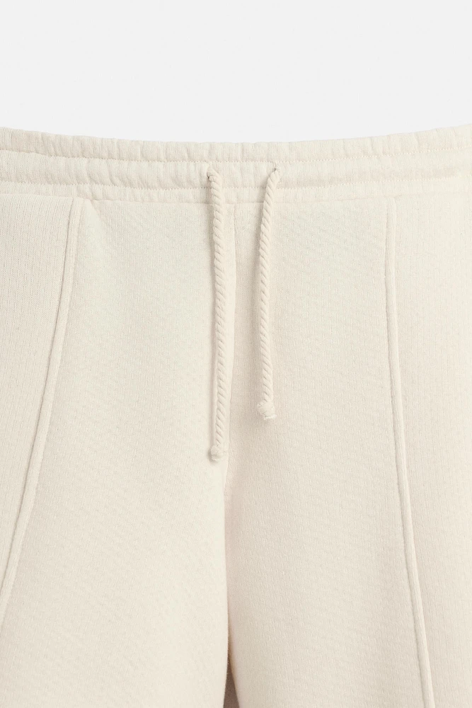 BERMUDA JOGGER RELAXED FIT