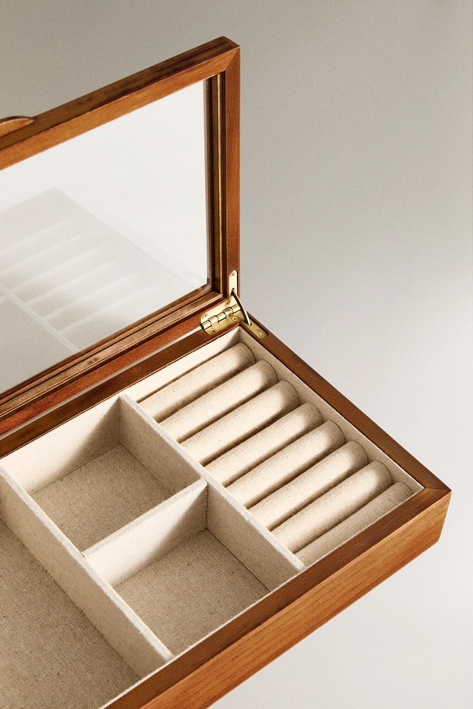 WOODEN JEWELRY BOX