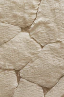 RUG 04
