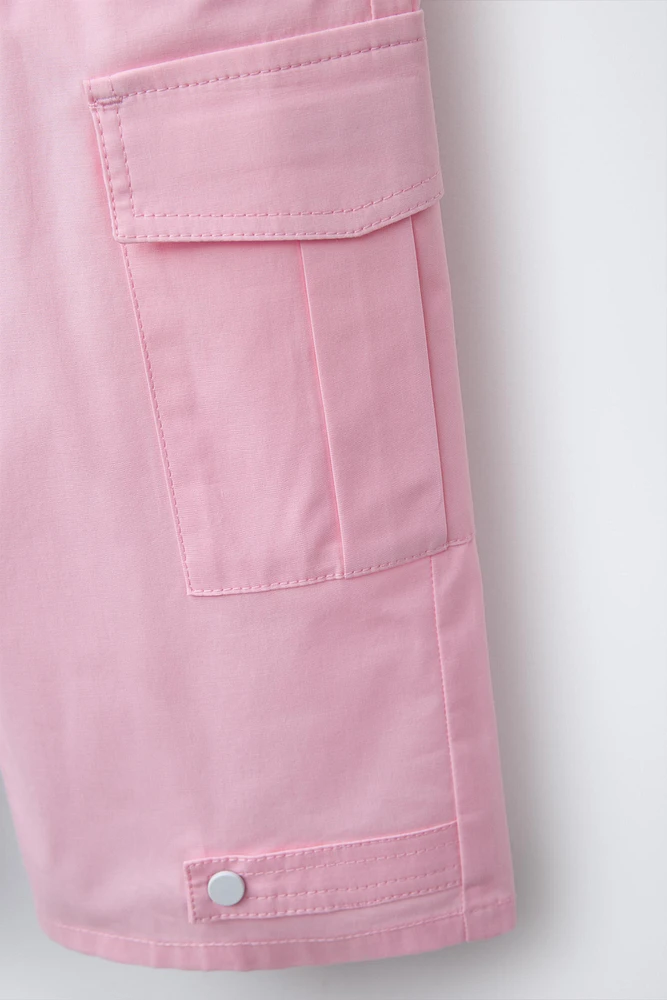 MULTI-POCKET CARGO PANTS