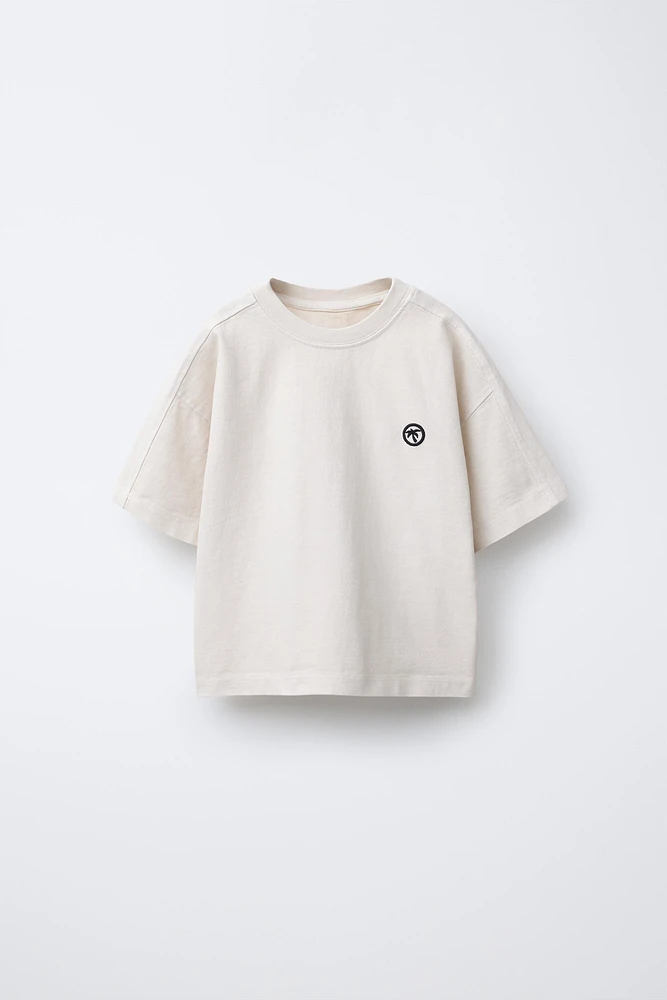 EMBROIDERED PALM TREE WASHED EFFECT T-SHIRT