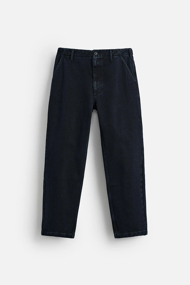 STRAIGHT FIT JEANS