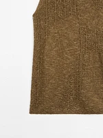 Top en maille fantaisie à encolure américaine