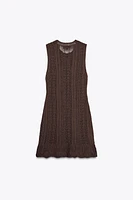 ROBE COURTE EN MAILLE CROCHET