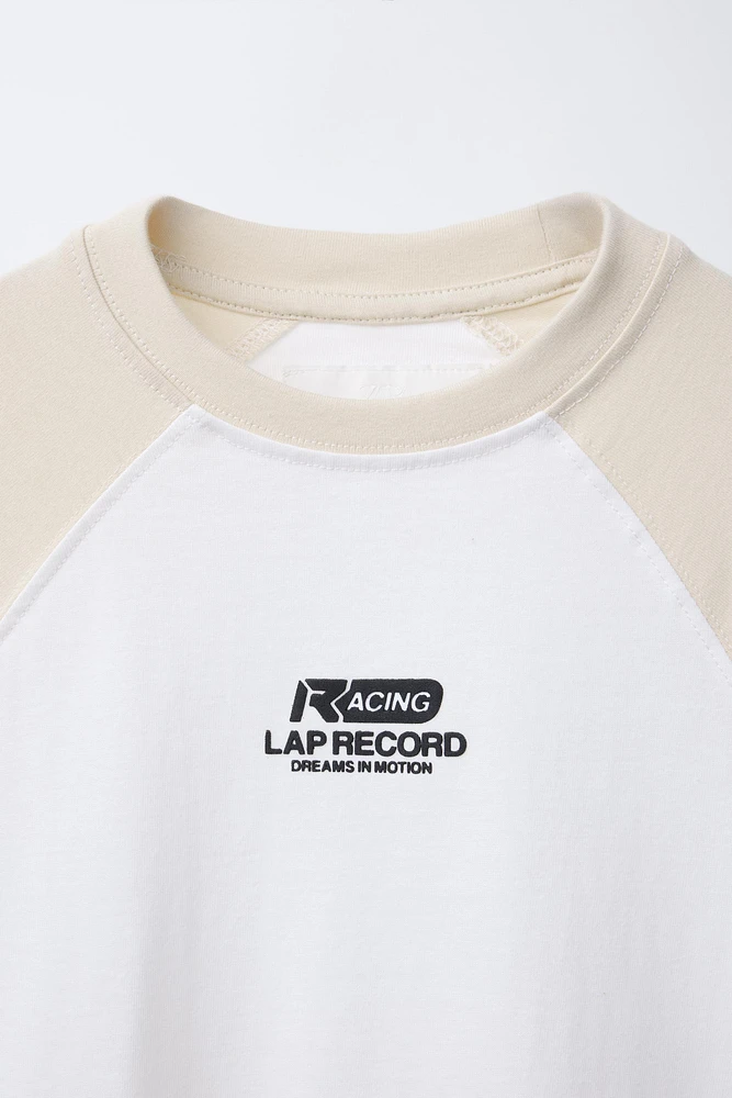 TEXT RAGLAN T-SHIRT