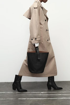 POINTED LEATHER ANKLE BOOTS