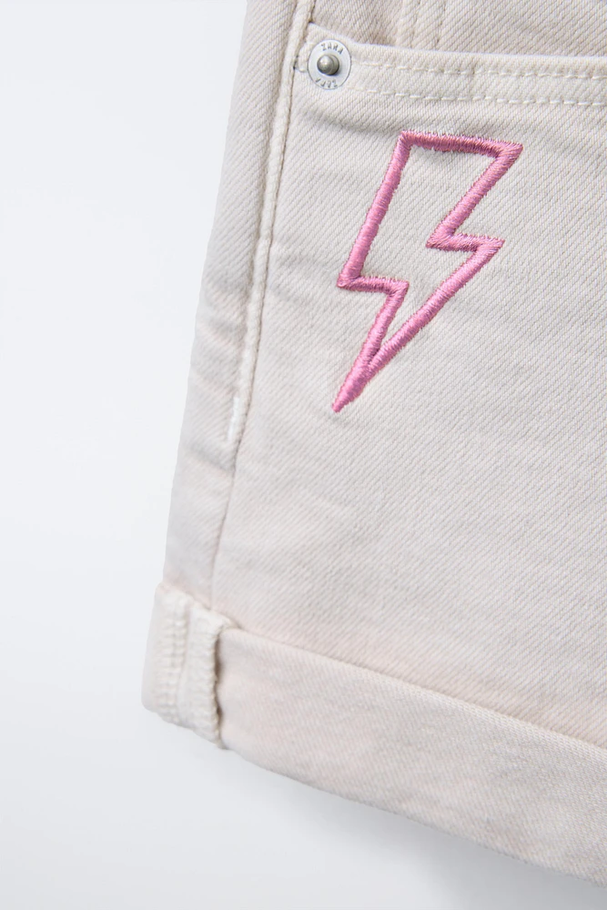 EMBROIDERED DENIM SHORTS