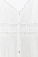 EMBROIDERED LACE TOP