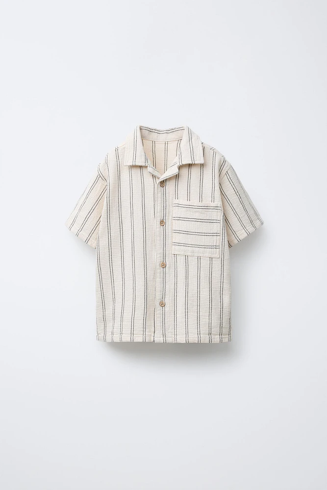 TEXTURED STRIPED TOP