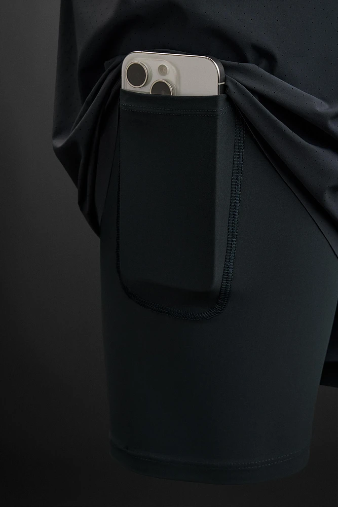2-IN-1 PERFORATED SHORTS