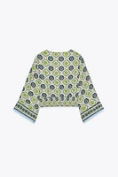 PRINTED KNOTTED CROP TOP