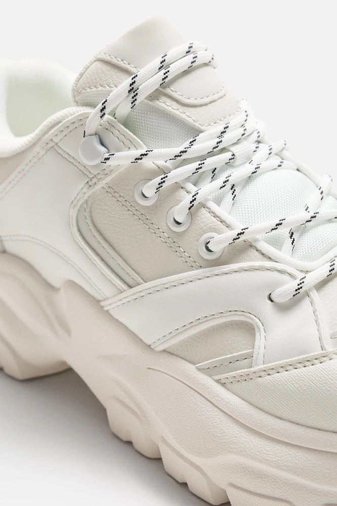 CHUNKY SNEAKERS