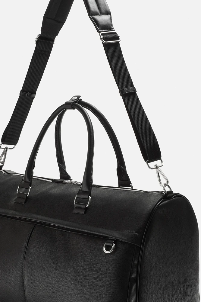 TEXTURED TRAVEL BAG