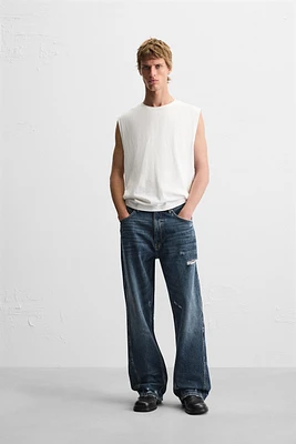 JEAN COUPE AMPLE AVEC COUTURES