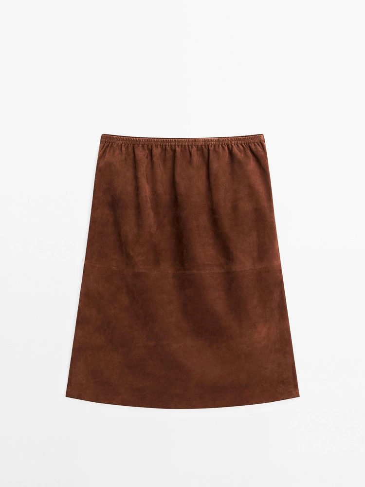 Jupe droite en cuir finition daim