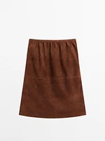 Jupe droite en cuir finition daim