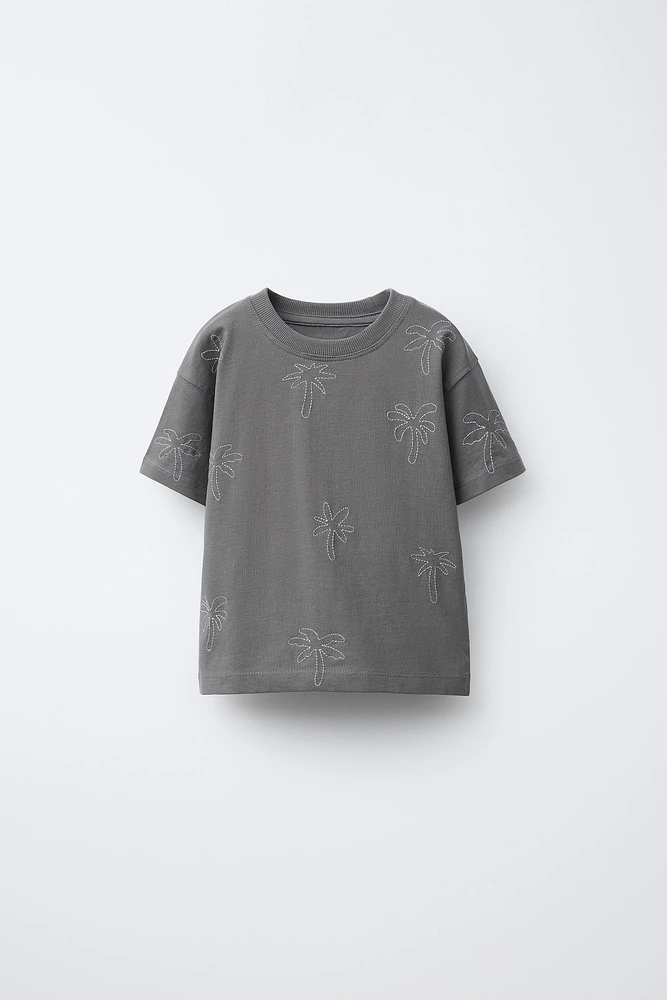 EMBROIDERED T-SHIRT