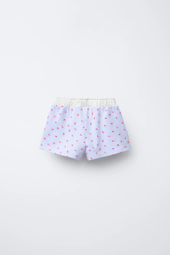 SHORT À FLEURS EN DENTELLE