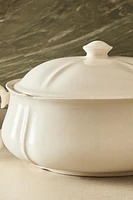EARTHENWARE TUREEN WITH RAISED-DESIGN EDGE