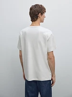Short-sleeve T-shirt with contrast topstitching
