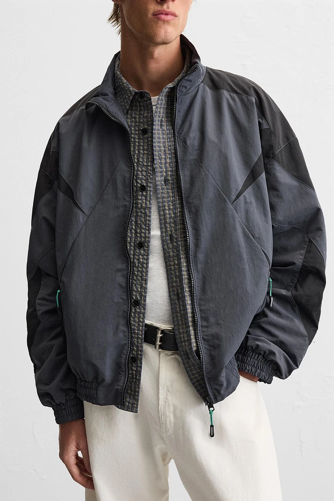 TECHNICAL COLORBLOCK JACKET