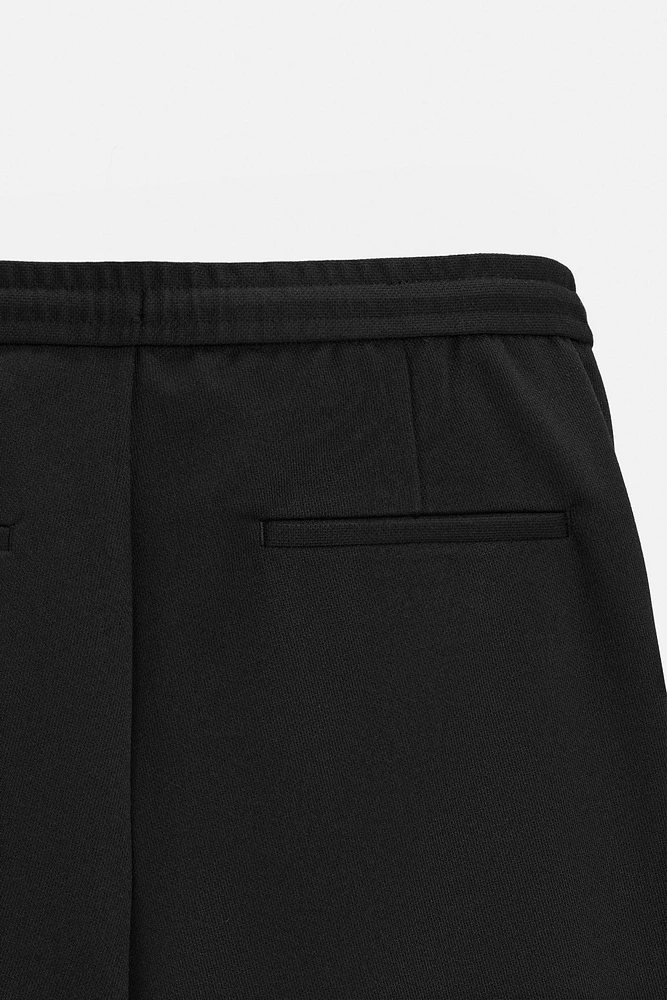 COMFORT SHORTS