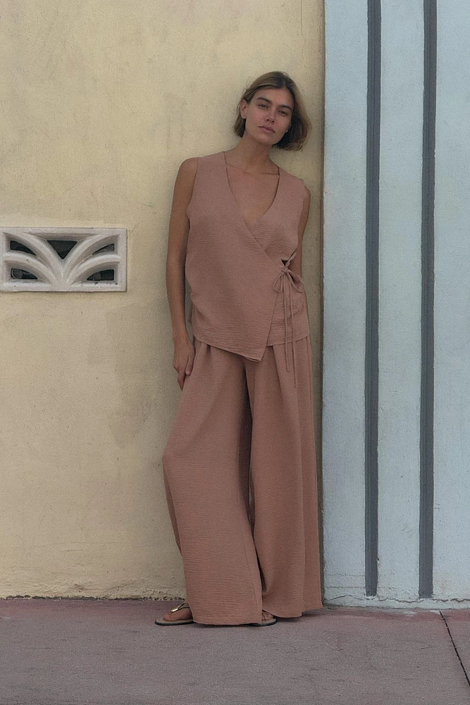 PANTALON FLUIDE À PINCES
