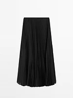Pleated midi skirt with box pleats