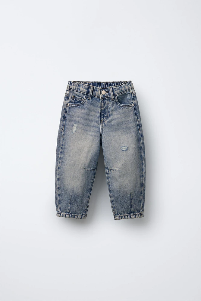 RIPPED BAGGY JEANS