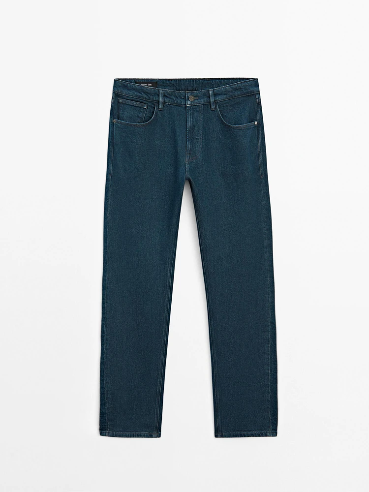 Tapered fit jeans