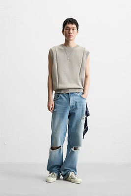 DISTRESSED KNIT VEST