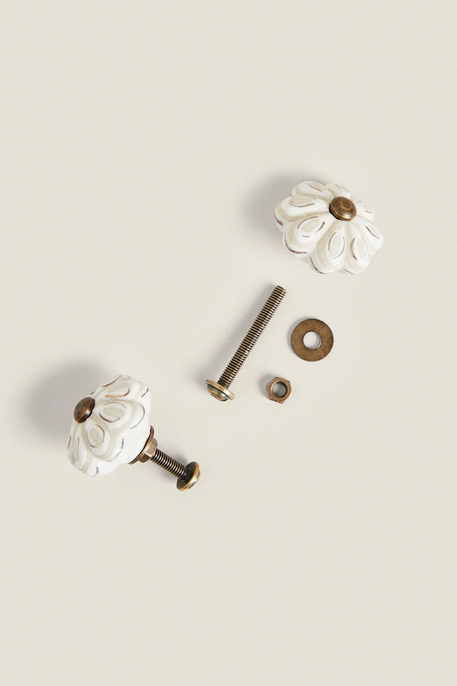 SET OF CERAMIC FLOWER KNOBS (SET 2