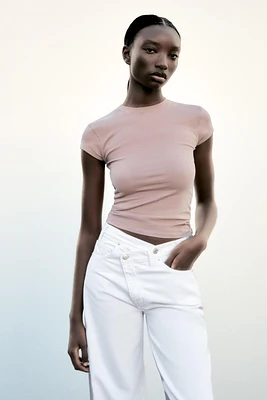 SLIM FIT SHORT SLEEVE T-SHIRT
