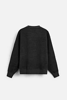 DIAGONAL TEXTURED SWEATSHIRT