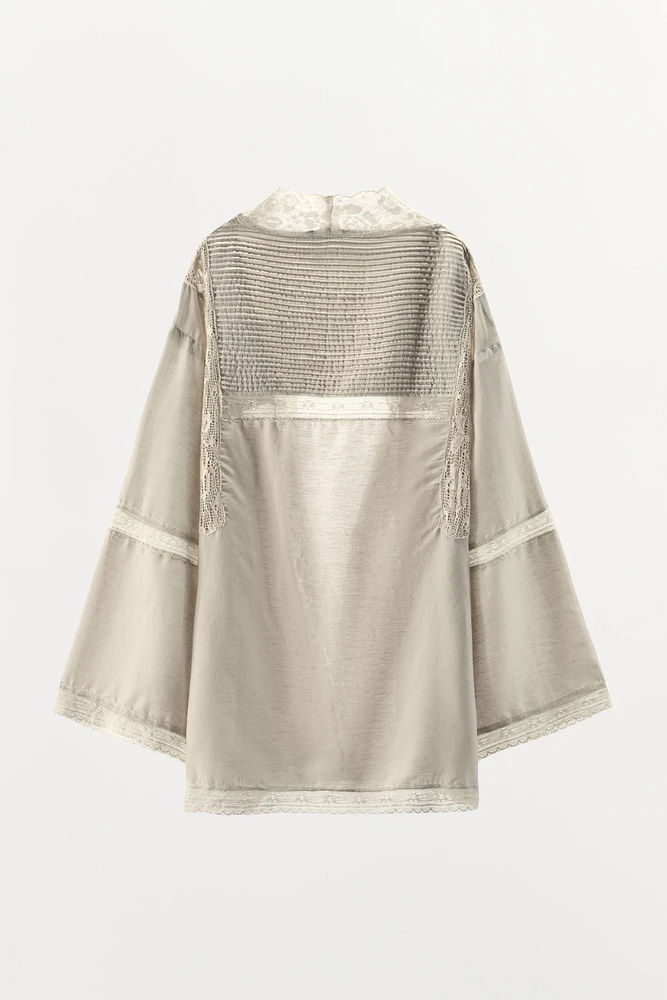 PEIGNOIR PLIS DENTELLE LIMITED EDITION