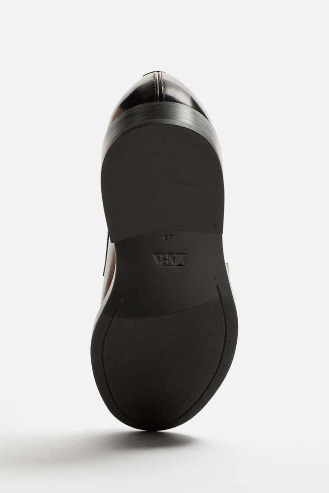 LEATHER BUCKLE SHOE