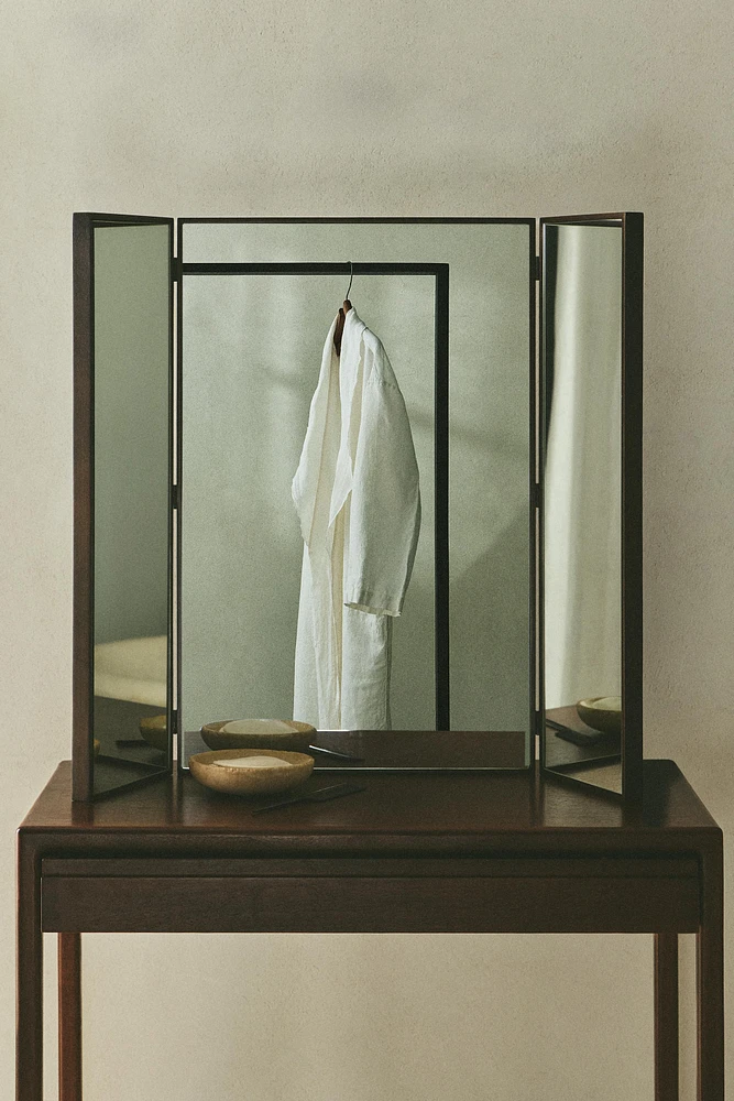 TRIPTYCH WOODEN MIRROR