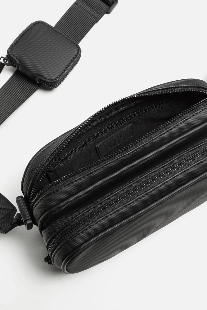 SAC BANDOULIÈRE TEXTURÉ AVEC PORTE-MONNAIE