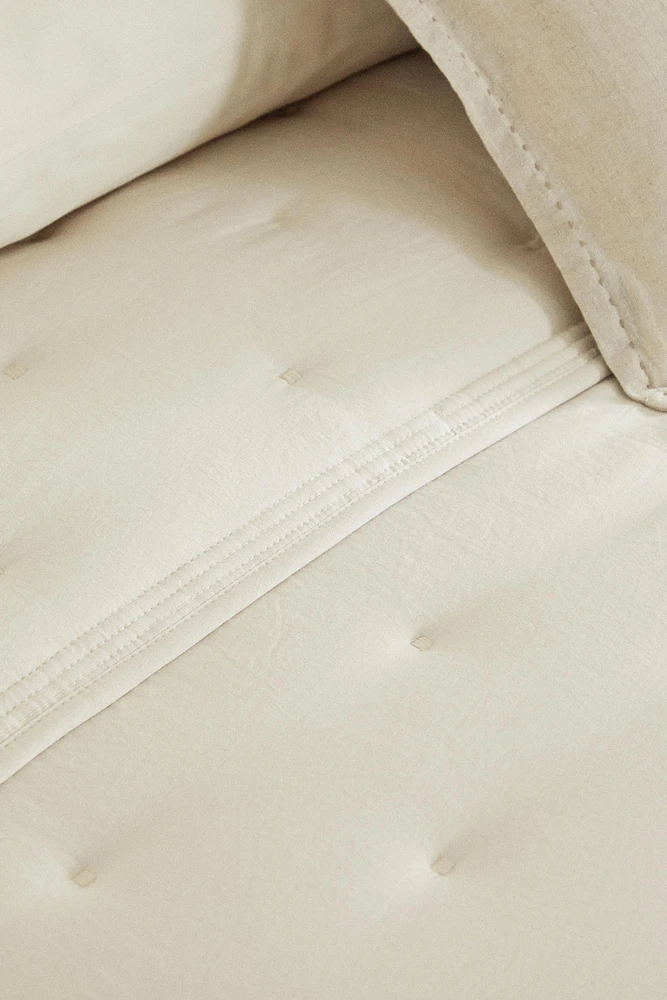 MICROFIBER QUILT