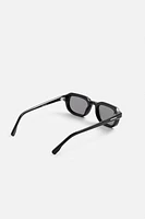 RECTANGULAR SUNGLASSES